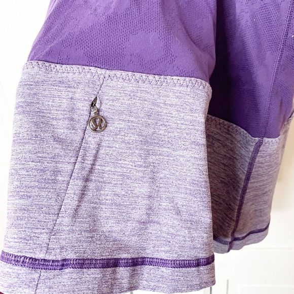 Lululemon Chaturanga Luxtreme Double Strap Tank Bra Top in Concord Grape, size 6 - Picture 15 of 15